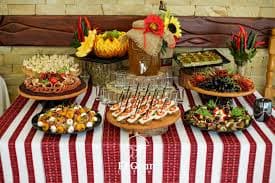 Imágenes de servicio de Catering y Eventos S.R.L 3